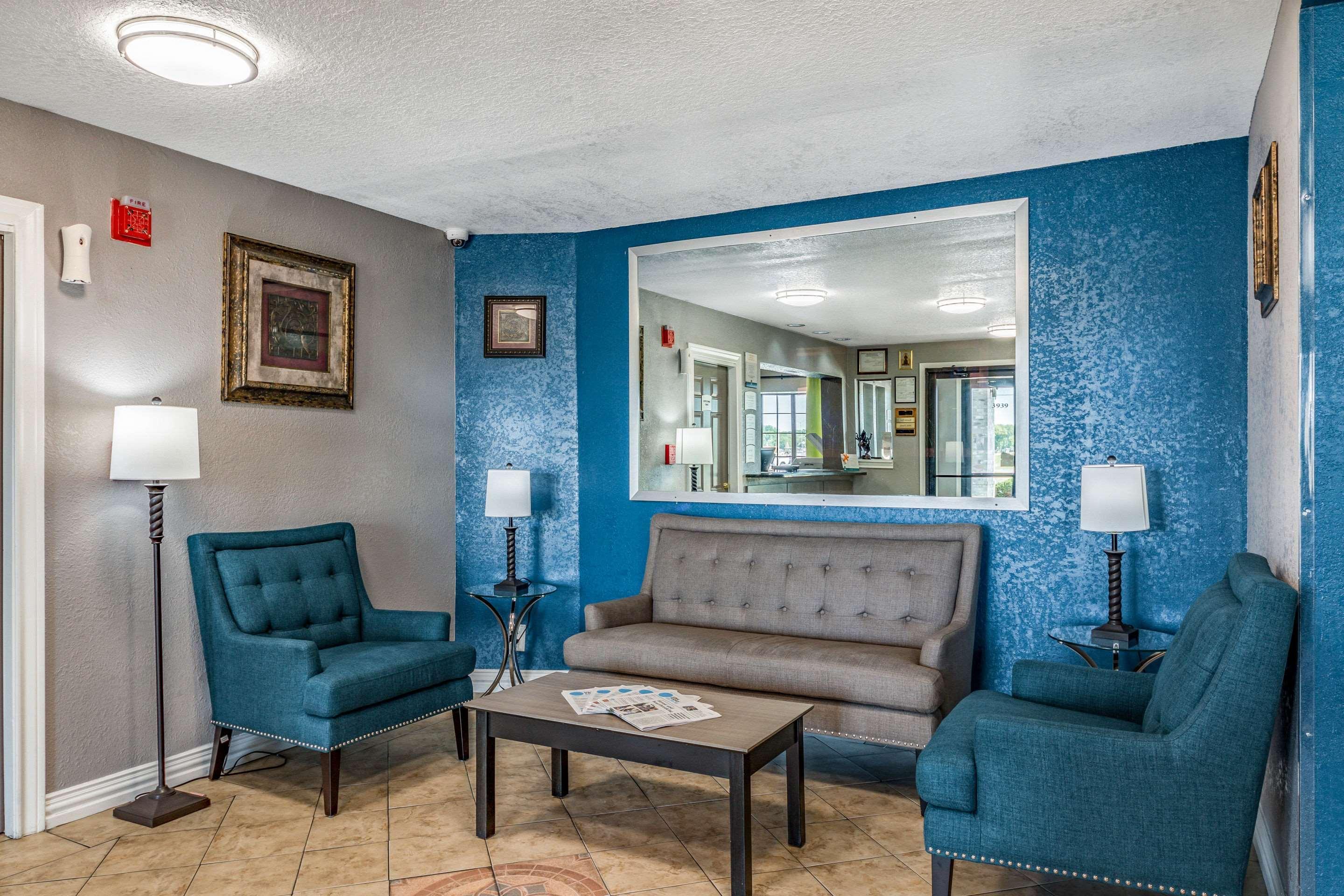 Quality Inn I-10 East Near Frost Bank Center San Antonio Exterior foto